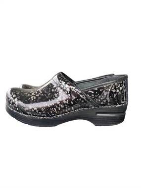 NEW DANSKO women's professional clog in pewter leopard